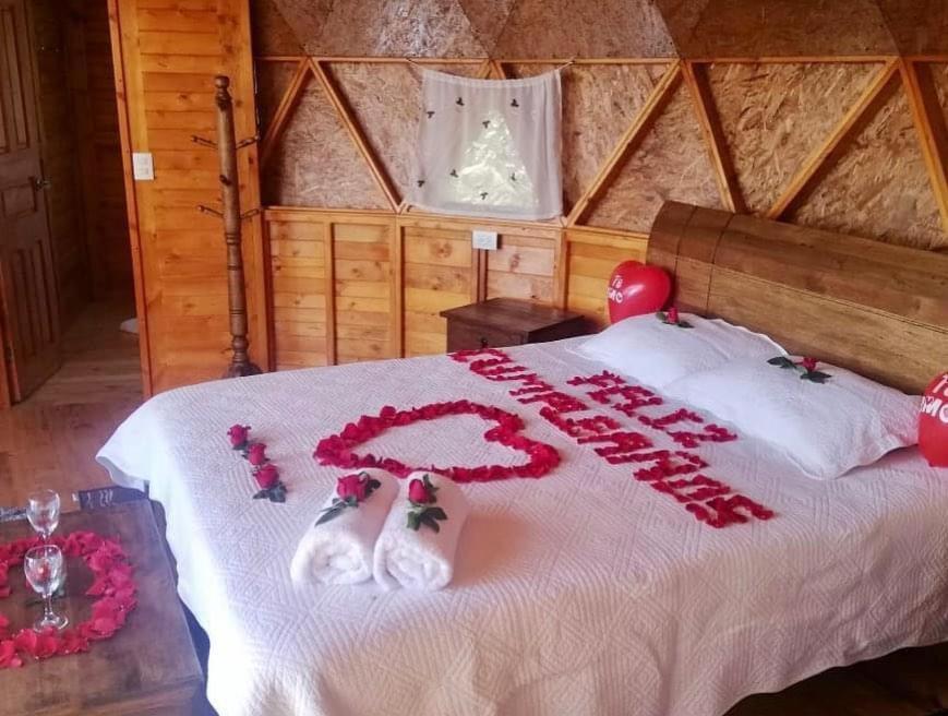 Glamping Sede Campestre Mirador De Pueblo Viejo 호텔 과타비타 외부 사진